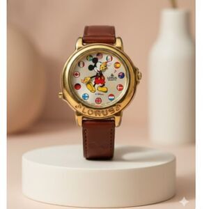 Disney Mickey Mouse Lorus Watch Christmas 1992 Gold Vintage Quartz